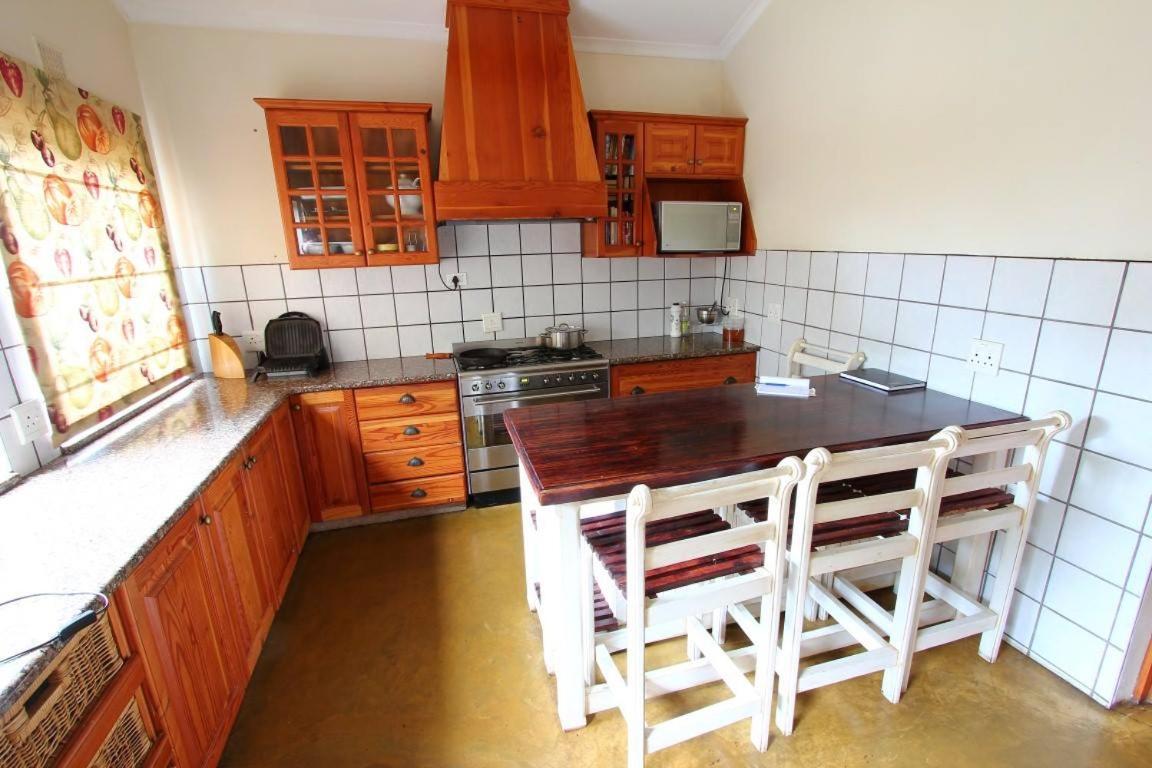 Figtree Lane Lodge Richards Bay Bagian luar foto